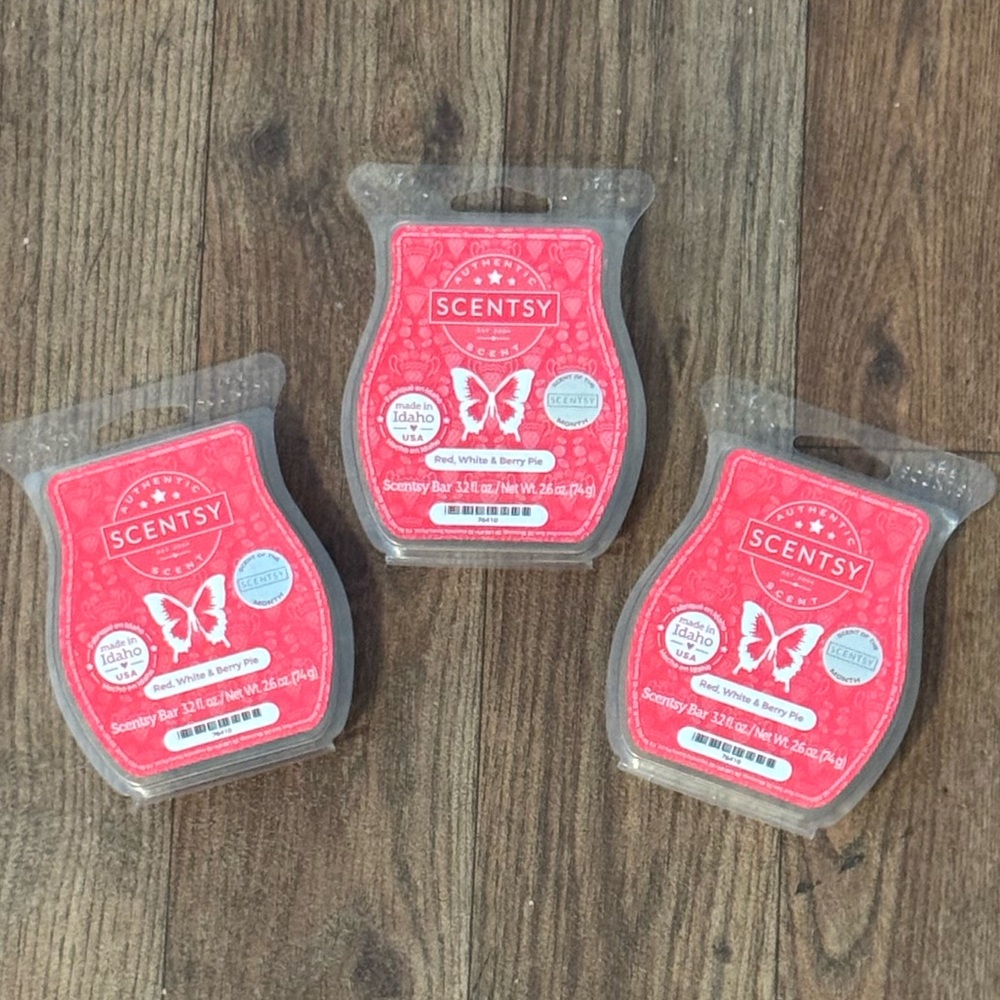 Lot of 3 NEW/UNUSED Scentsy Wax Melt Bars Red White & Berry Pie 4th of July NIB